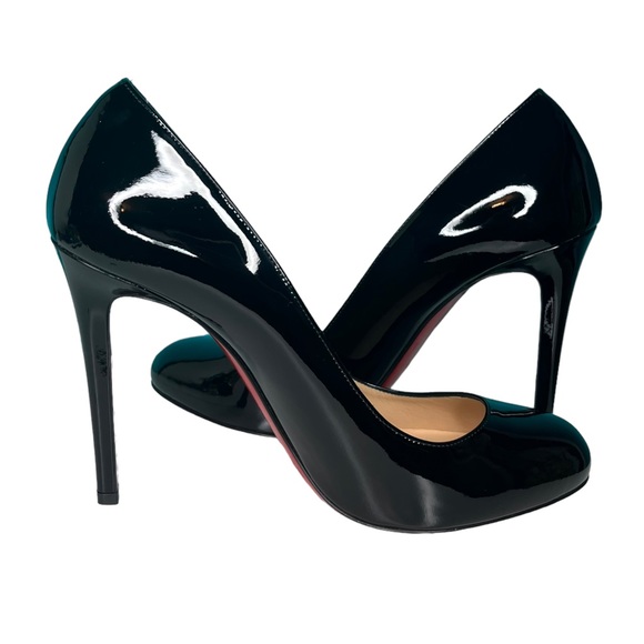 Christian Louboutin Simple Pump 120 Leather
Black Patent Leather Round Toe - Picture 6 of 13